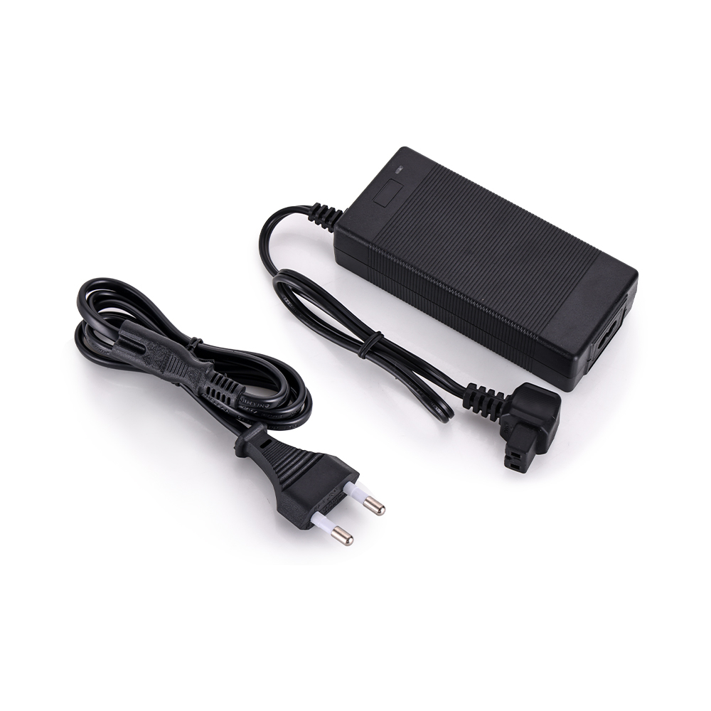 (預購) KZM  車載行動電冰箱35L